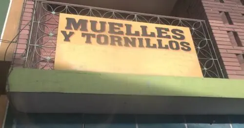 MUEBLES Y TORNILLOS CALLE 71A MUEBLES Y TORNILLOS CALLE 71A